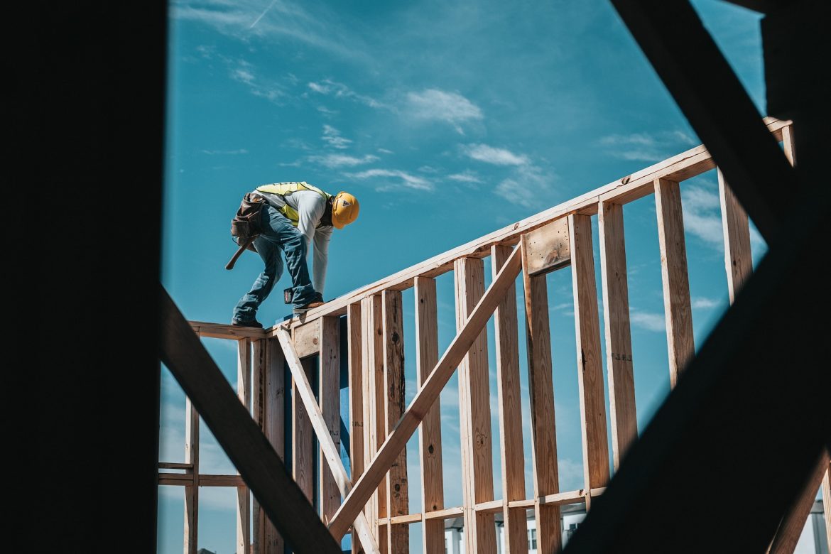 Waarom een aanbouw aan uw huis laten plaatsen? Waarom een aanbouw aan uw huis laten plaatsen?